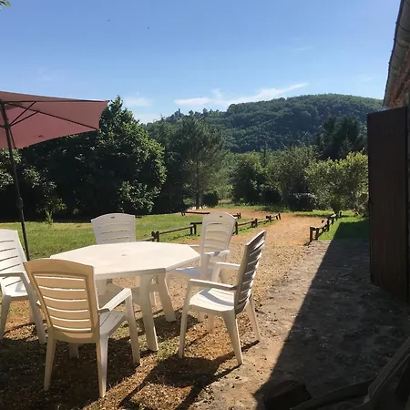 Gite Pres De Sarlat Au Calme *